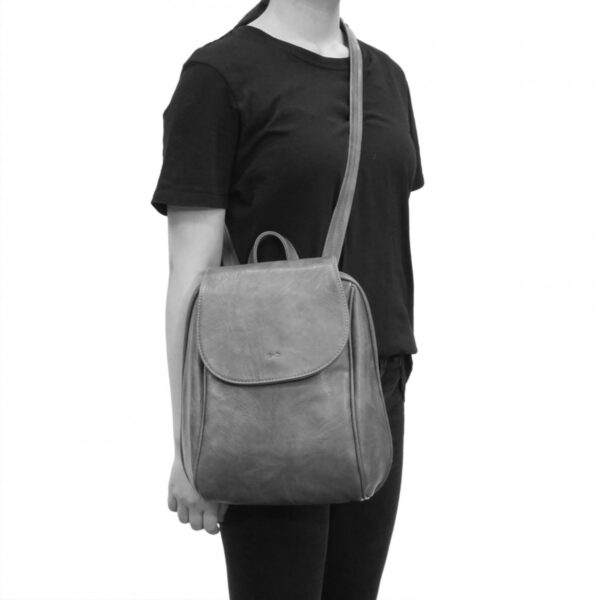 SQ Jada Convertible Backpack - Camel - Image 2