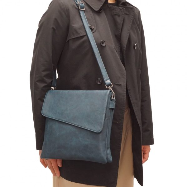 SQ Luna Crossbody Stone Grey - Image 3